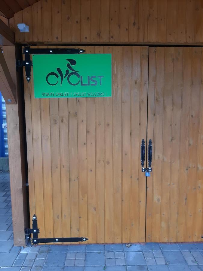 Garni Hotel S.O.G.* * * Trenčín Zewnętrze zdjęcie