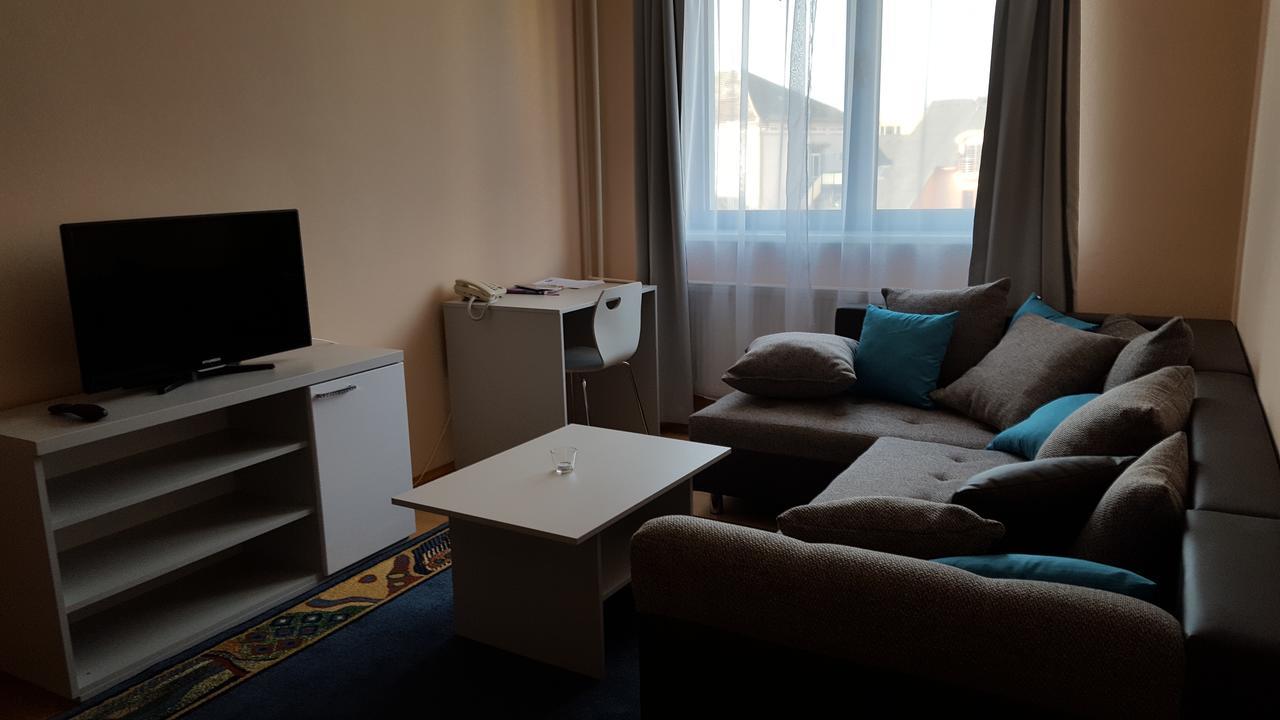 Garni Hotel S.O.G.* * * Trenčín Zewnętrze zdjęcie